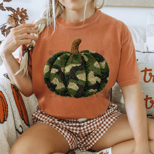 Yarn Camo Pumpkin (customize)