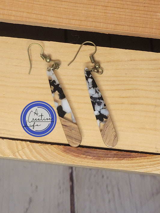 Walnut and Black/White Mosaic Resin Drop